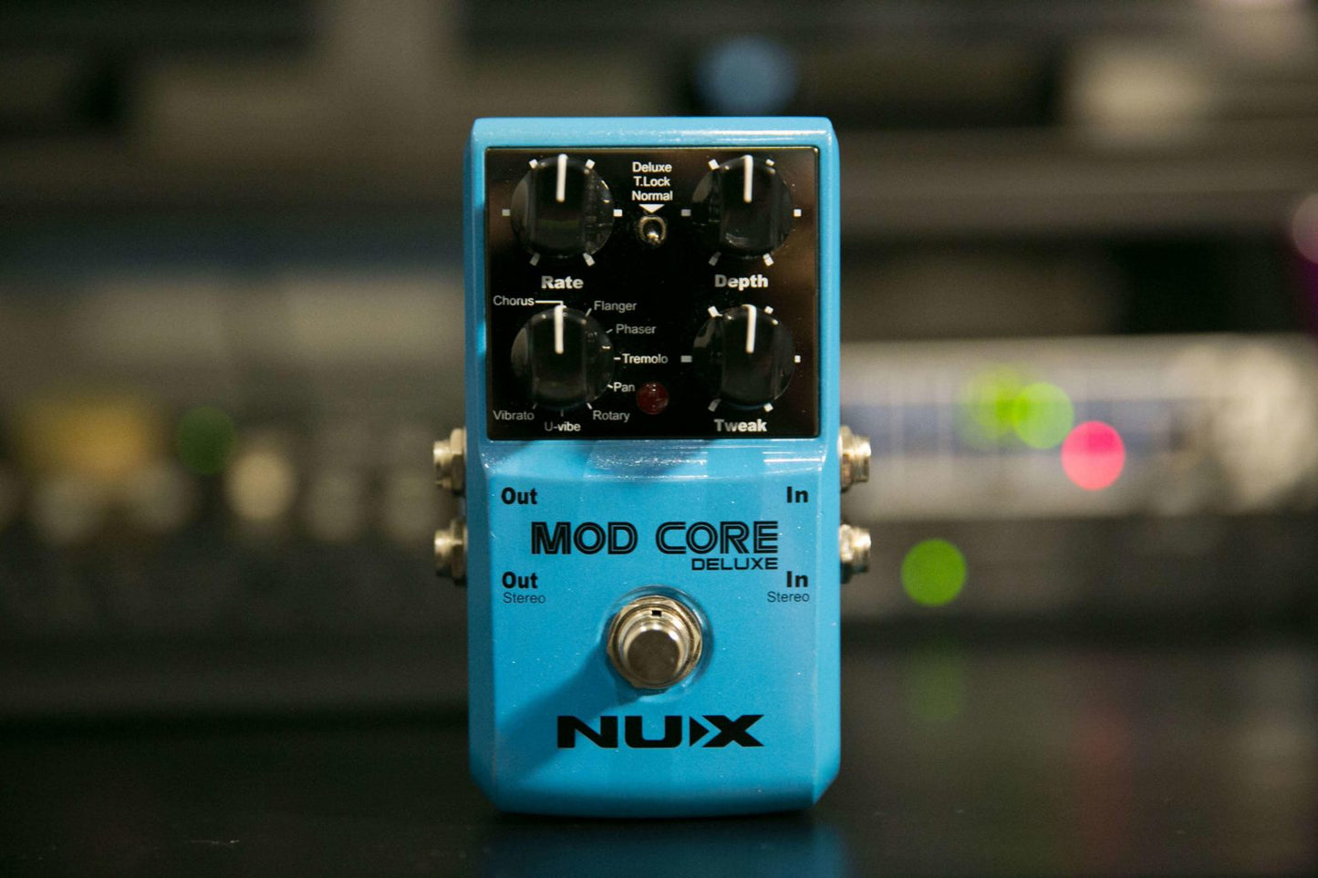 NUX Mod Core Deluxe Modulation Effects Pedal