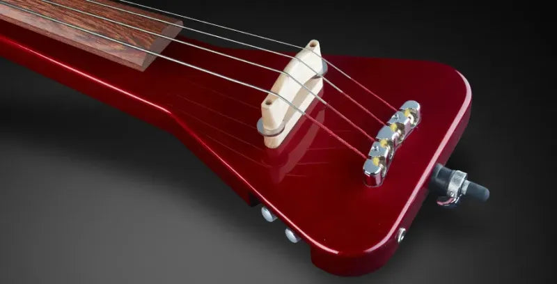 Triumph Lite 4 Metallic Red High Polish CONTRABBASSO ELETTRICO