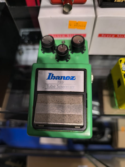 Ibanez TS9 Tube Screamer Overdrive Pedal made in japan