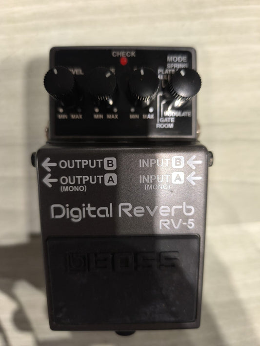 Boss RV-5 Digital Reverb Effect Pedale per chitarra