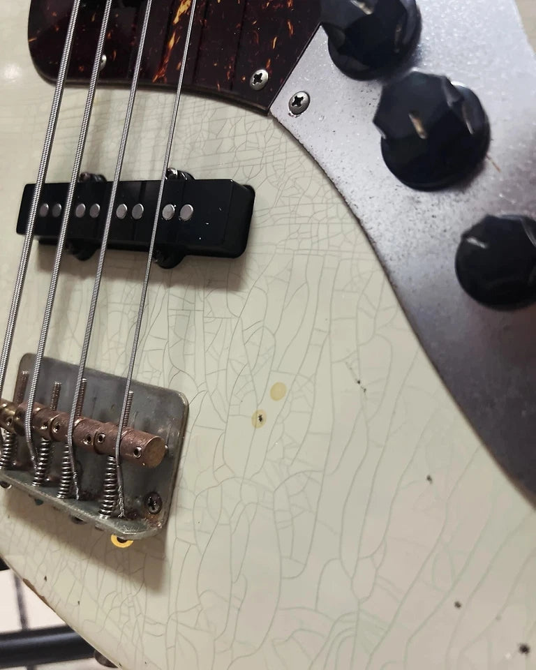 ALNUS JAZZ BASS 4 CORDE RELIC
